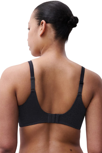 Chantelle Magique Seamless Minimizer Bra, Black (C19UM1)