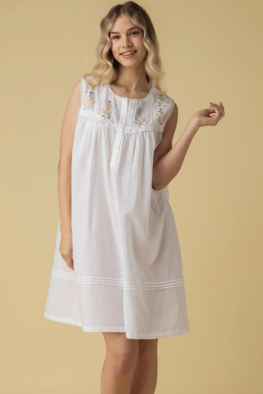 Mahogany Penelope Gown, White (N1514)