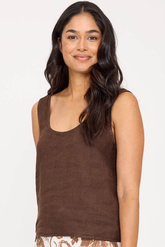 Pistache Linen Scoop Top, Coffee Caffe (R0359)