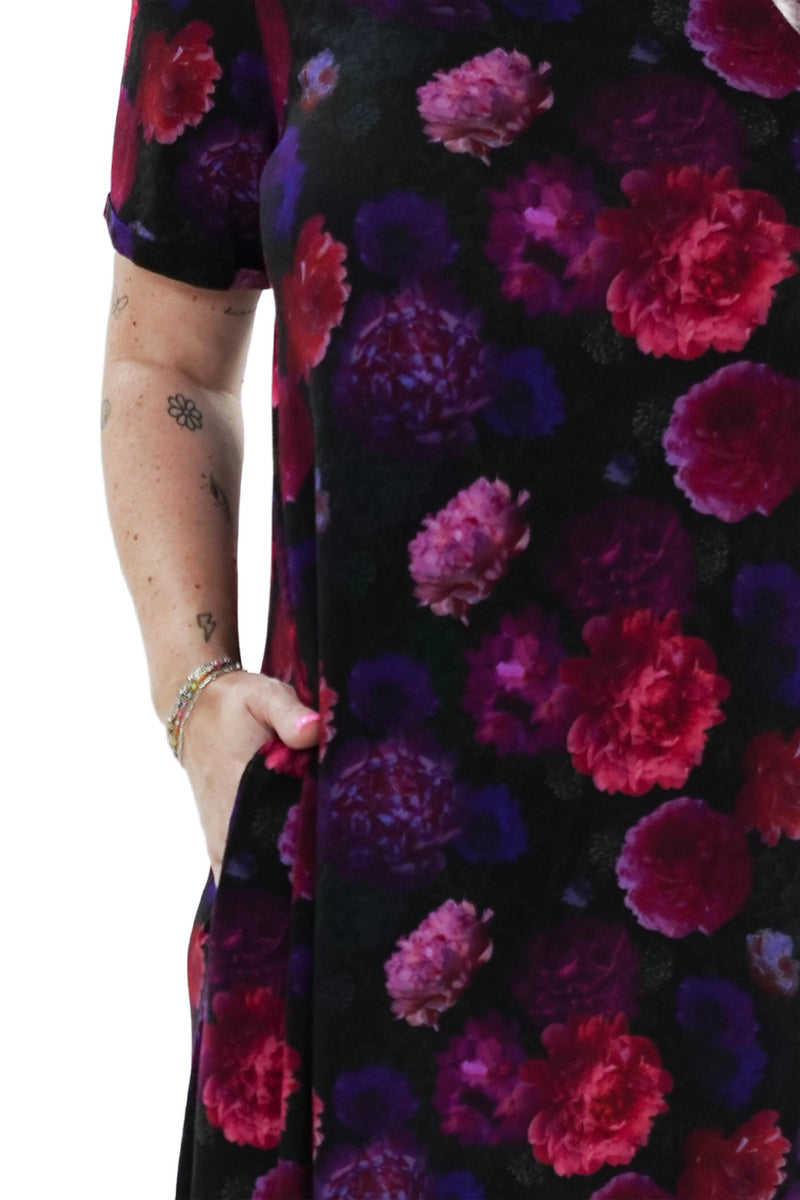 Cloud Nine Pajamas Bamboo V-Neck Nightie, Midnight Blossom (GR106 NSV/PK))