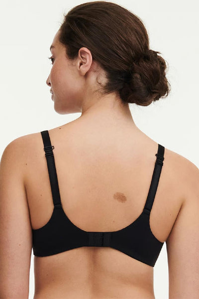 Chantelle Norah Chic Plunge T-Shirt Bra, Black (C16MNA)