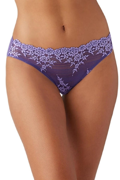 Wacoal Embrace Lace Bikini Brief 64391 Mystical/Purple Rose