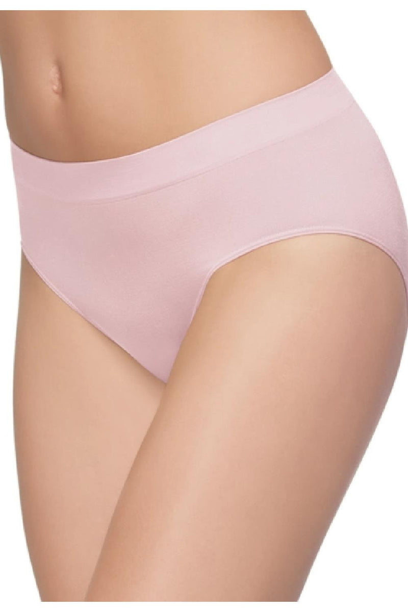 Wacoal B-Smooth Seamless Brief, Chalk (838175)