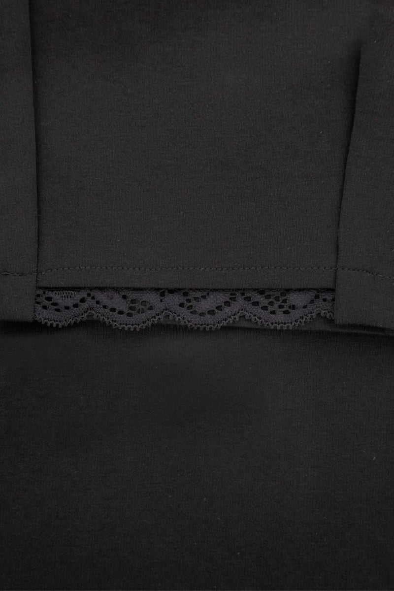 Lace Trim Capri Leggings 317-0296