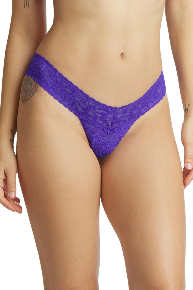 Hanky Panky Signature Lace Low Rise Thong 4911P Majestic Purple