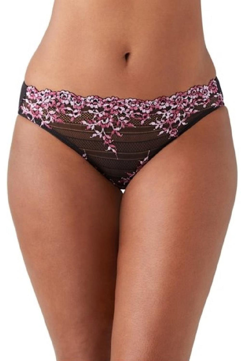 Wacoal Embrace Lace Bikini Brief, Black/Berry Multi (64391)
