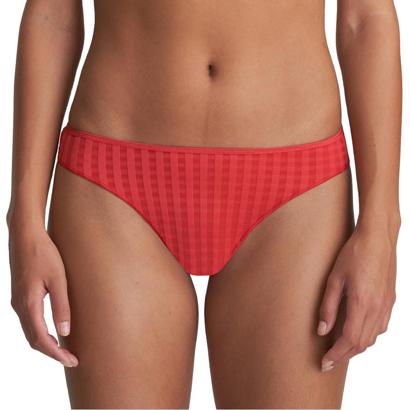 Marie Jo Avero Thong, Scarlet (0600410)